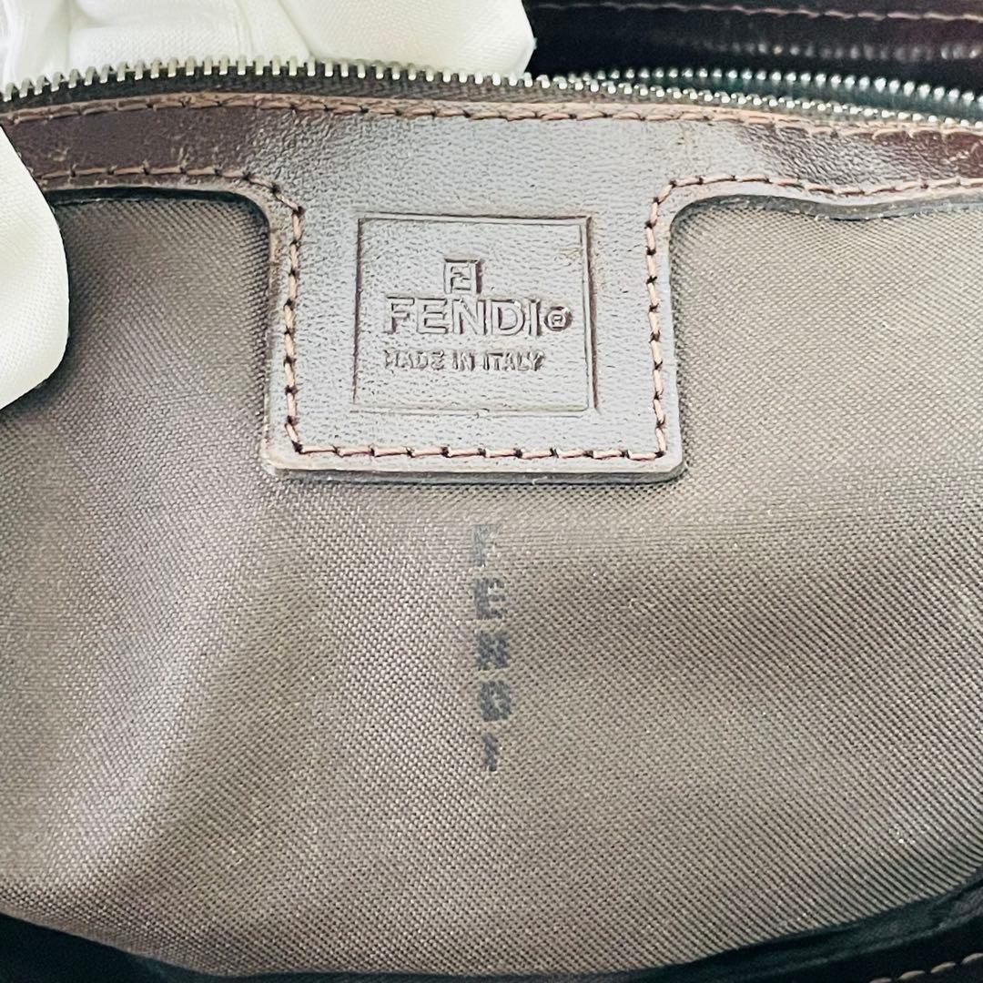 フェンディ　マンマバケット　ハンドバッグ　ショルダーバッグ　ズッカ柄