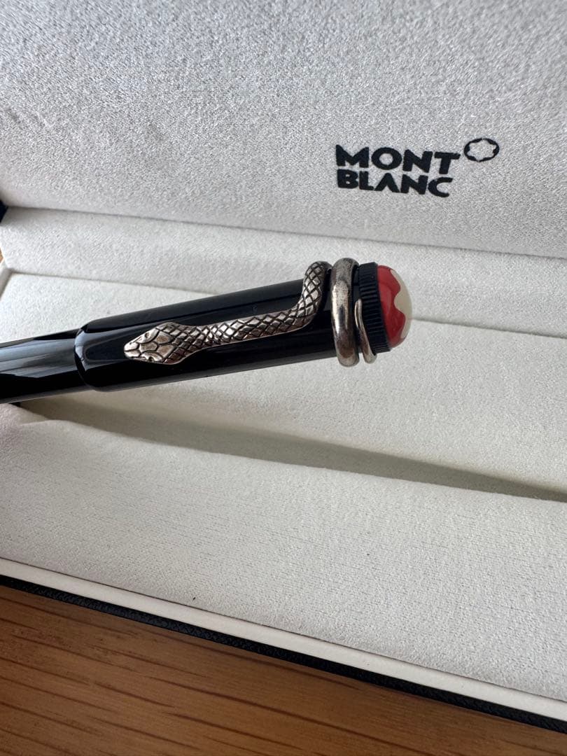 モンブラン　ヘリテイジコレクションルージュ&ノワール スペシャルエディション