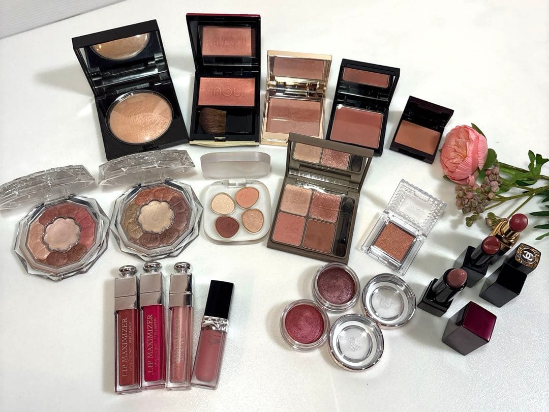 美品多数　デパコス&プチプラコスメまとめ売りDior JILL　ローラメルシエ