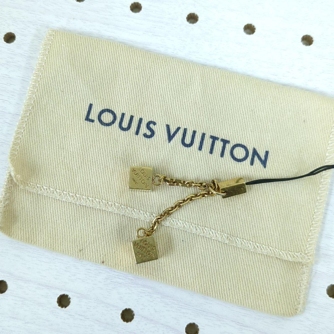 ルイヴィトン アクセソワール テレフォンヌ キューブ ストラップ ゴールド