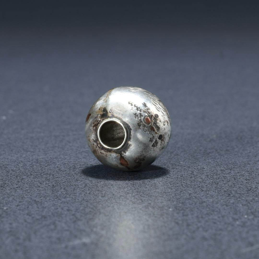 緒締め玉　山水　提げもの　金属　銀　R1650