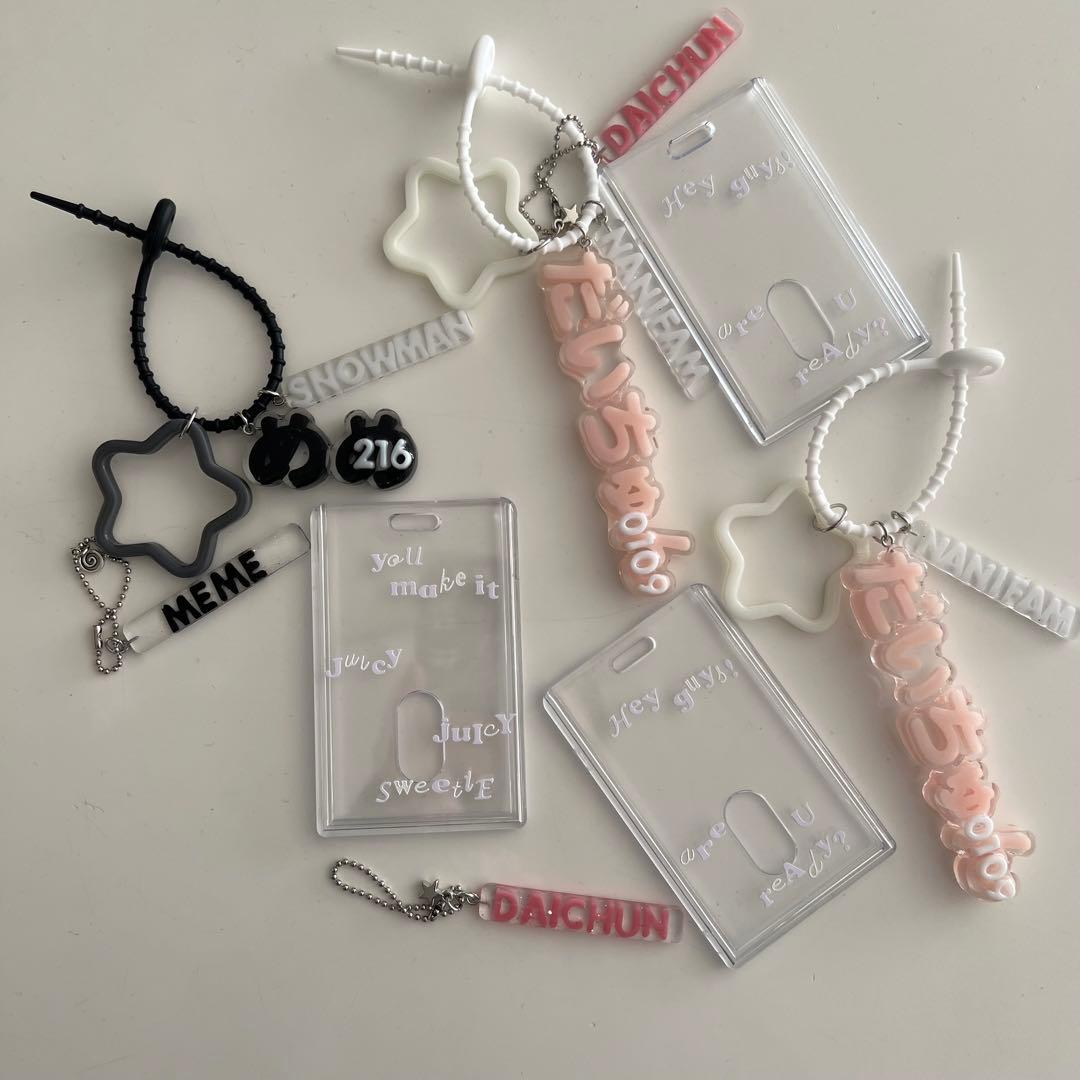 キーチェーントレカケース　レジン　トレカケース　デコ　オーダー　NCT  チソン