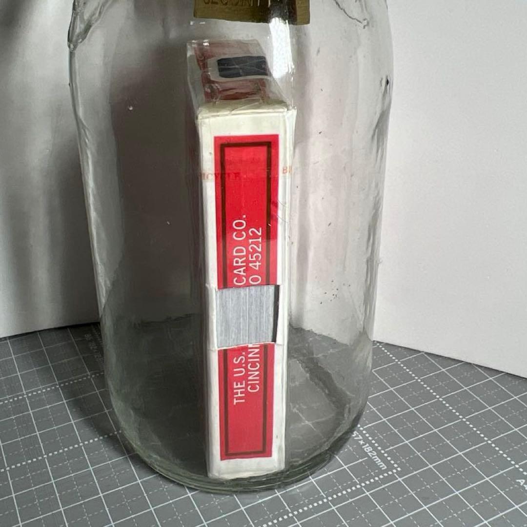 ボトルに入った　トランプ