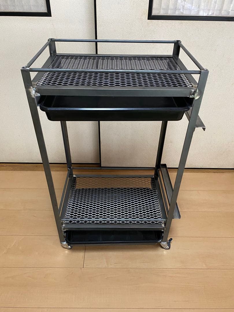 アイアンシェルフ　植物棚　インダストリアル 多肉植物　アガベ