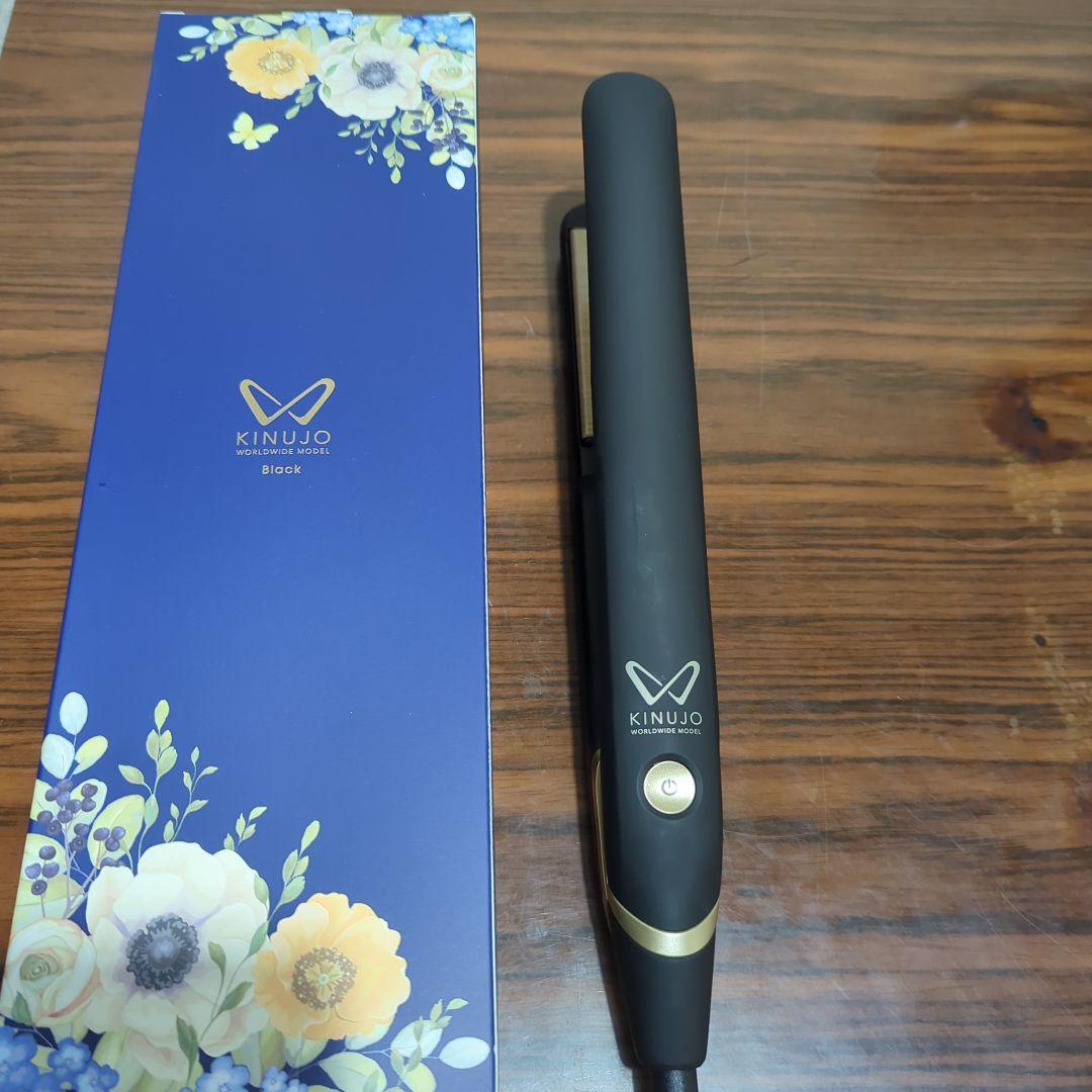 1回のみ使用 KINUJO 絹女 ストレートヘアアイロン ブラック