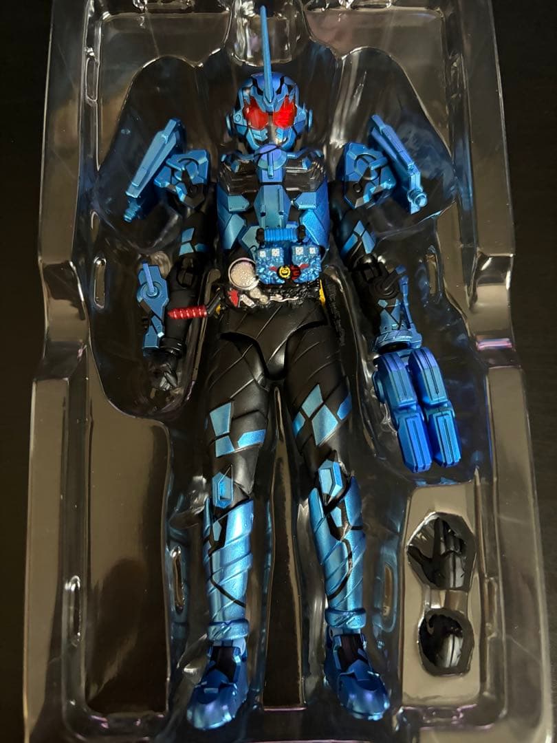 SHFiguarts 仮面ライダー グリス ブリザード