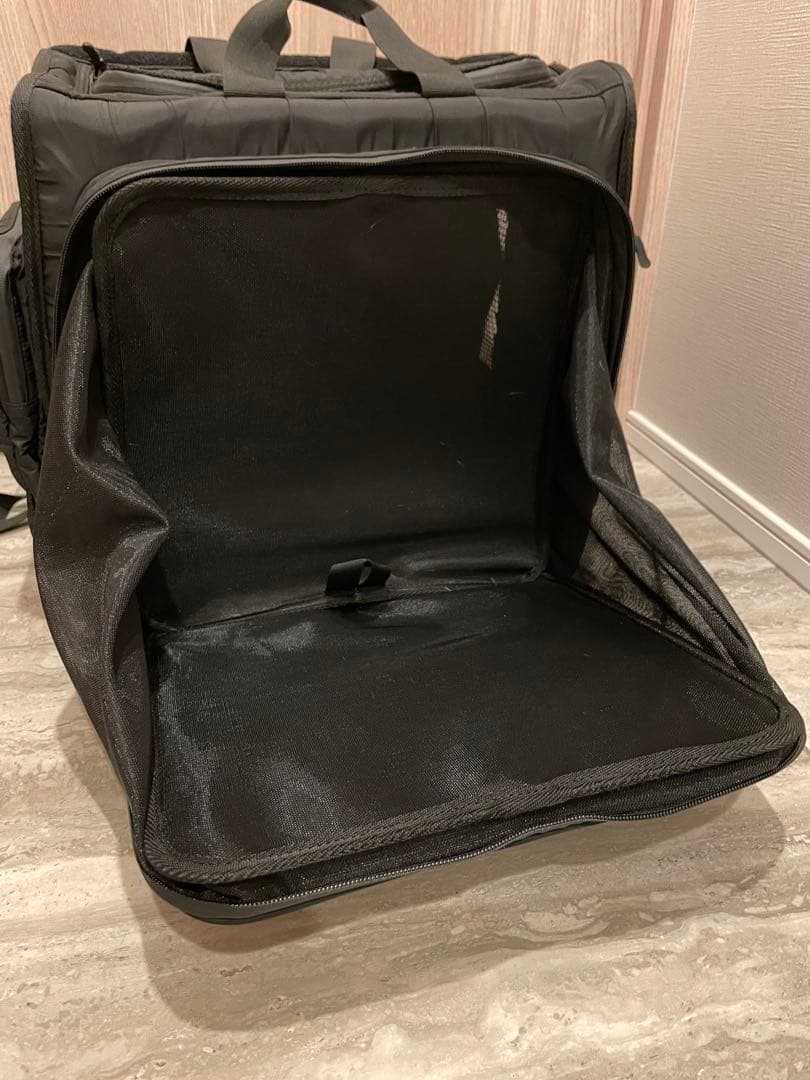 【未使用】マンダリンブラザーズ ペットキャリーバッグ リュック 伸縮タイプ