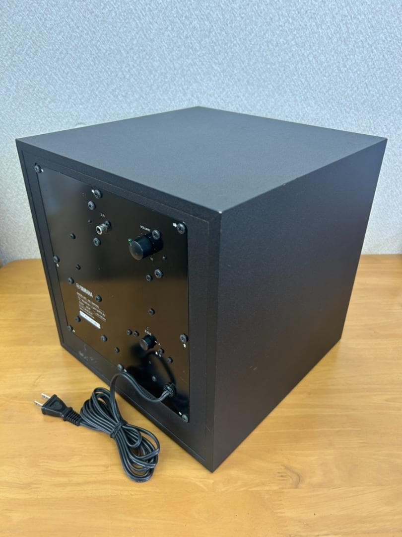 ヤマハ サブウーファー ツイステッドフレアポート NS-SW050(B)