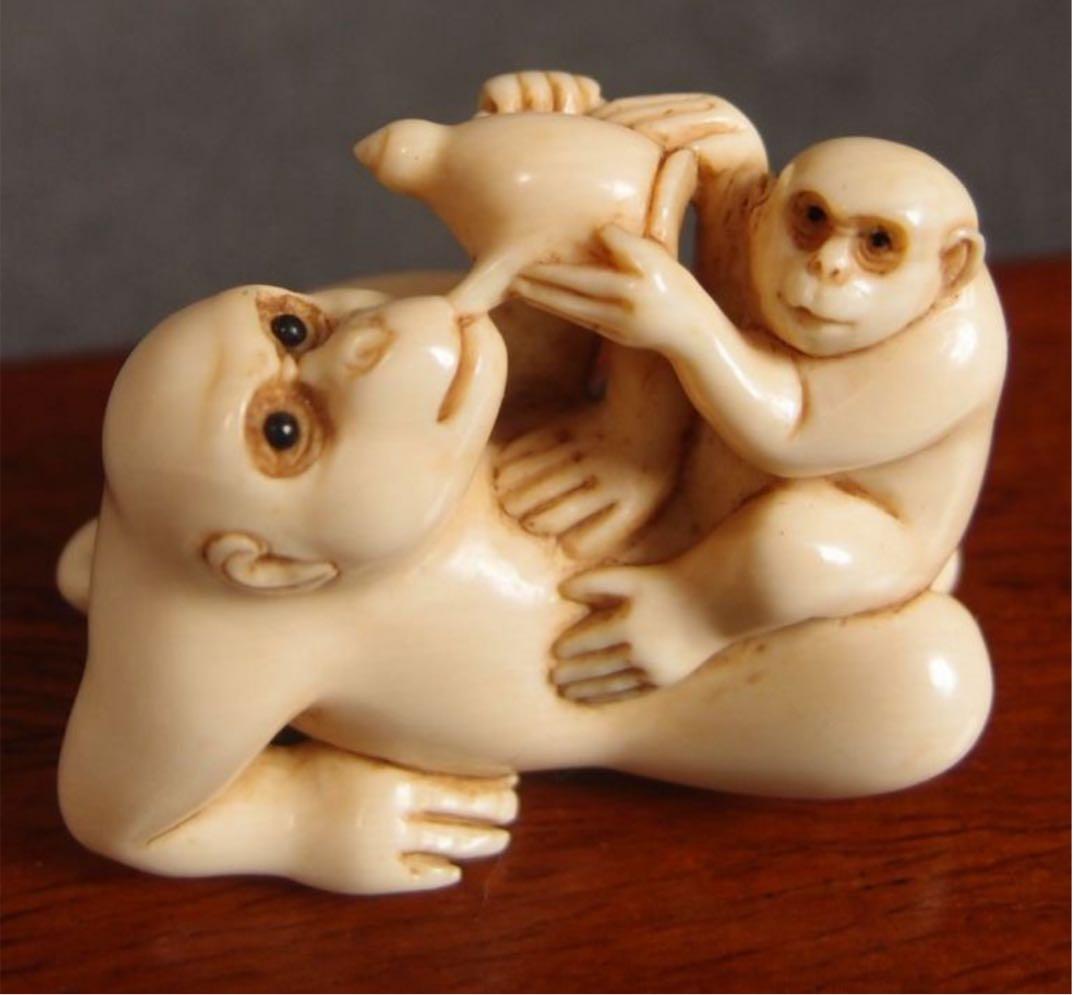 送料無料　コレクター放出　猿親子根付　4.5×3.2×2.5　優品