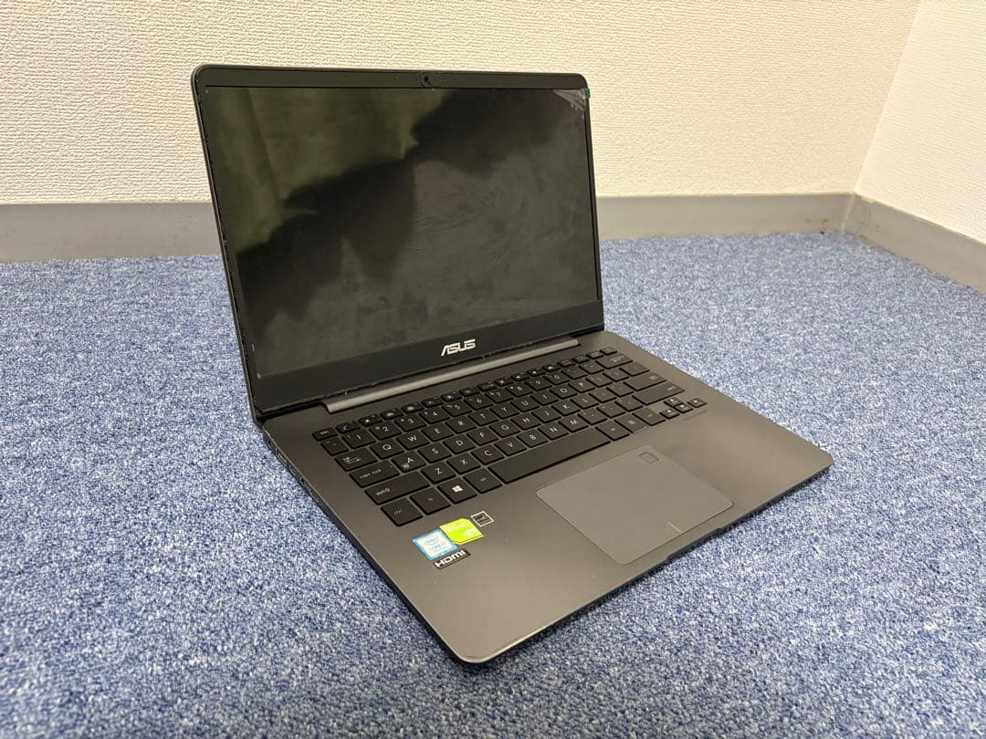 ASUS ZenBook UX430UNR ノートパソコン i7 / 16GB