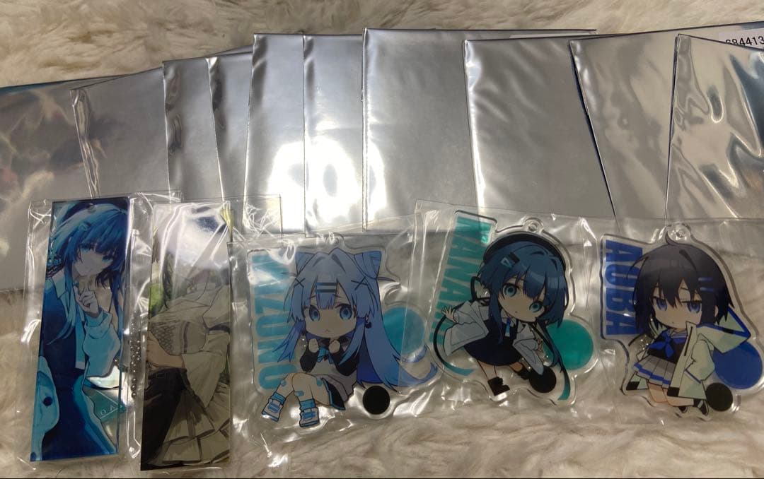 おしおしお先生初個展個展「青光」　グッズ