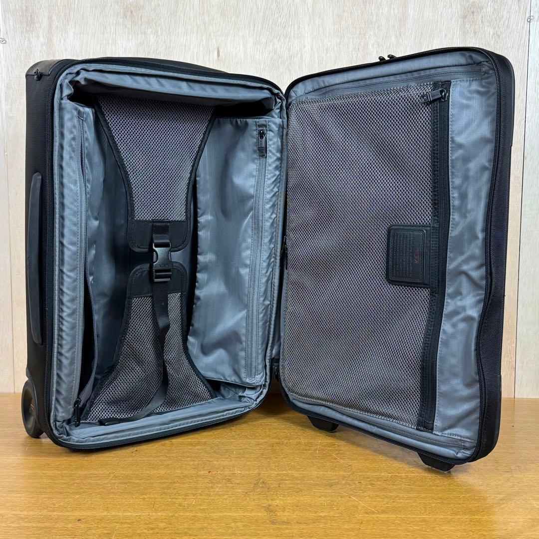 TUMI ALPHA2 機内持込可 スーツケース 黒 22020D2 拡張機能