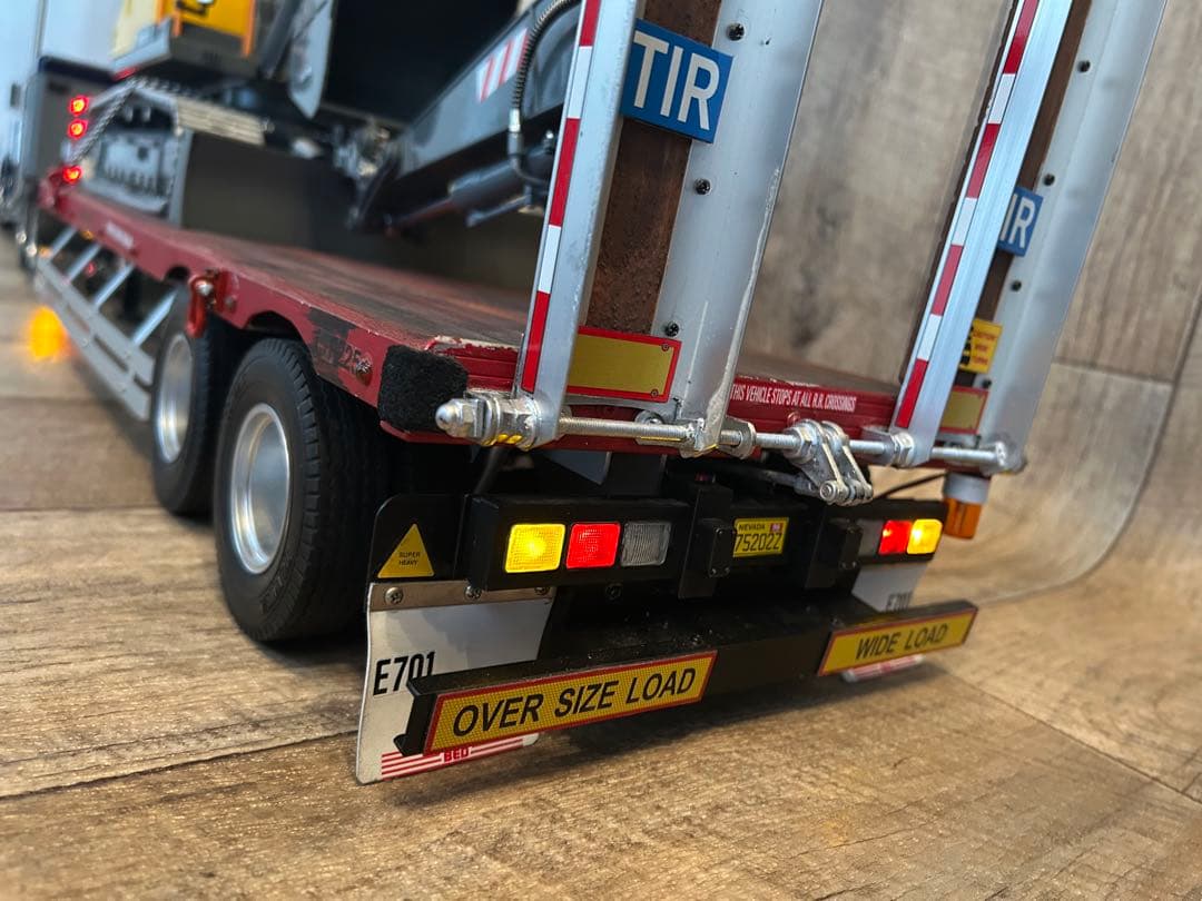 r*o様 タミヤ1/14 トレーラー 重機運搬車