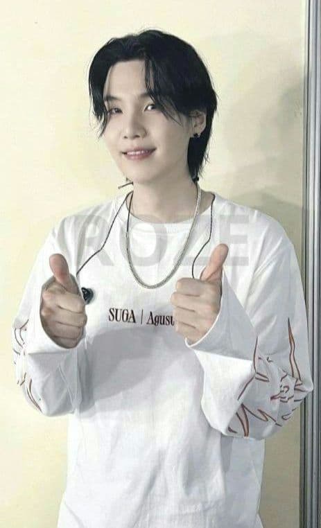 BTS SUGA Agust D D-DAY 長袖 Tシャツ 白 L 未開封