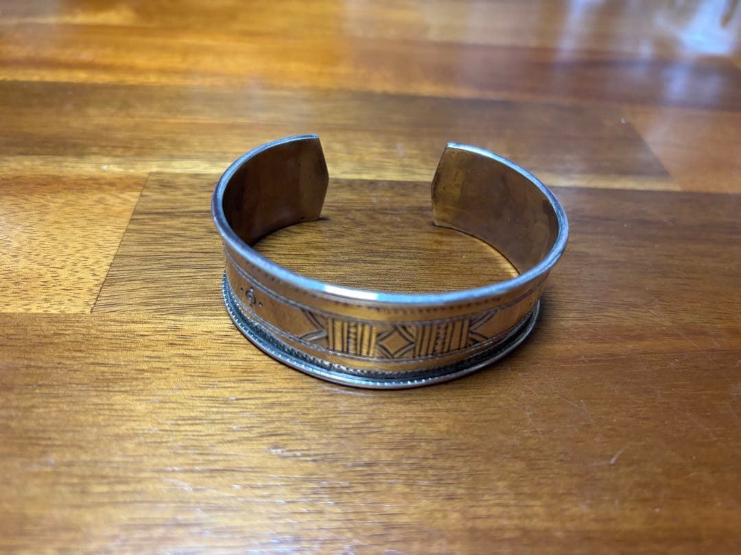 トゥアレグ族　シルバー　バングル　本物