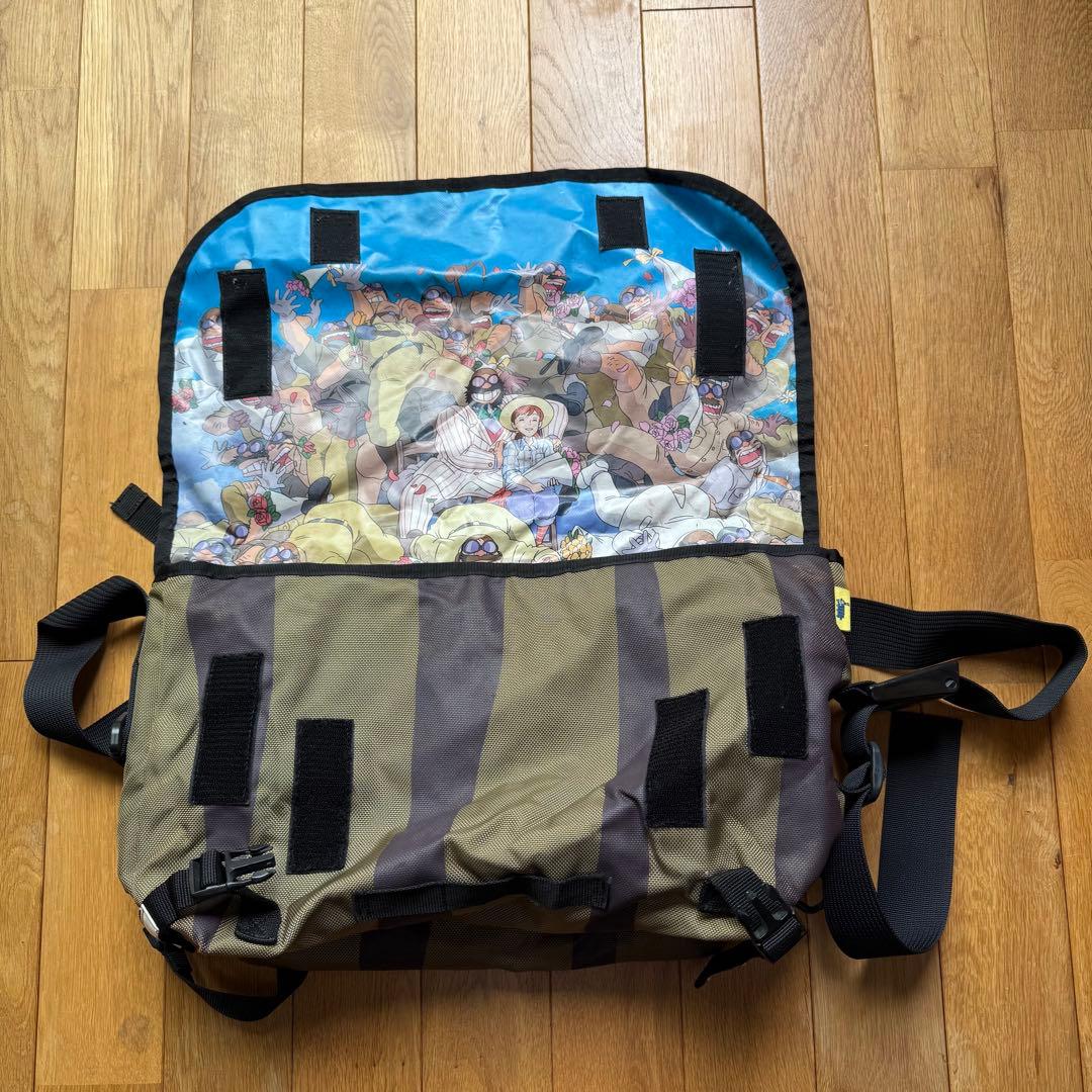 超希少　廃盤　ジブリ美術館限定　紅の豚　メンセンジャーバッグ　L マンマユート団