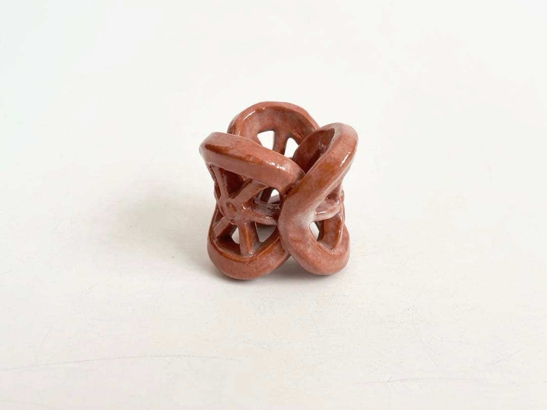 陶芸家　伊東桂楽　赤　三ツ輪　蓋置　茶道具　共箱　楽焼　赤楽