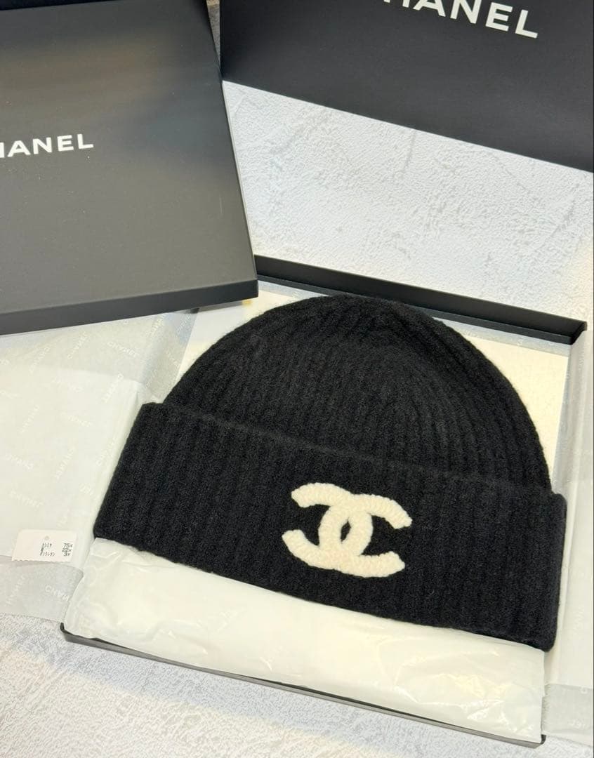 CHANEL ビーニー　ニット帽
