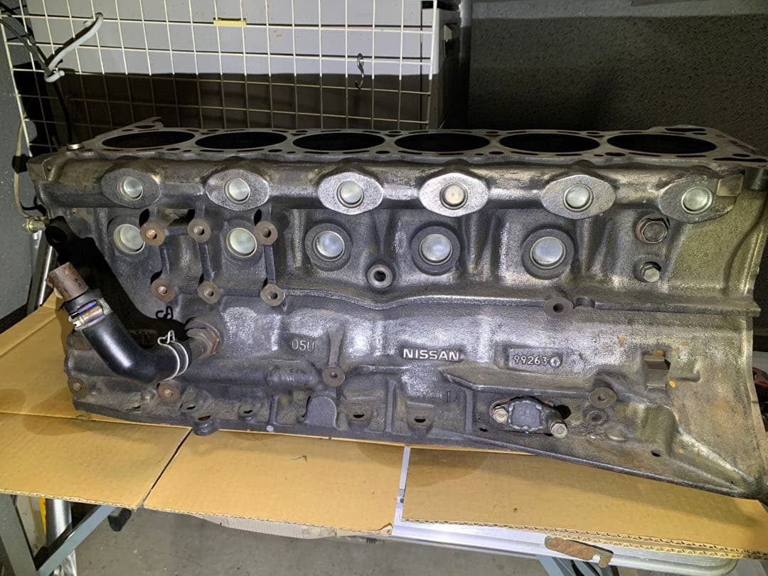 RB26 シリンダーブロック 88パイ おまけ付き 引き取り限定