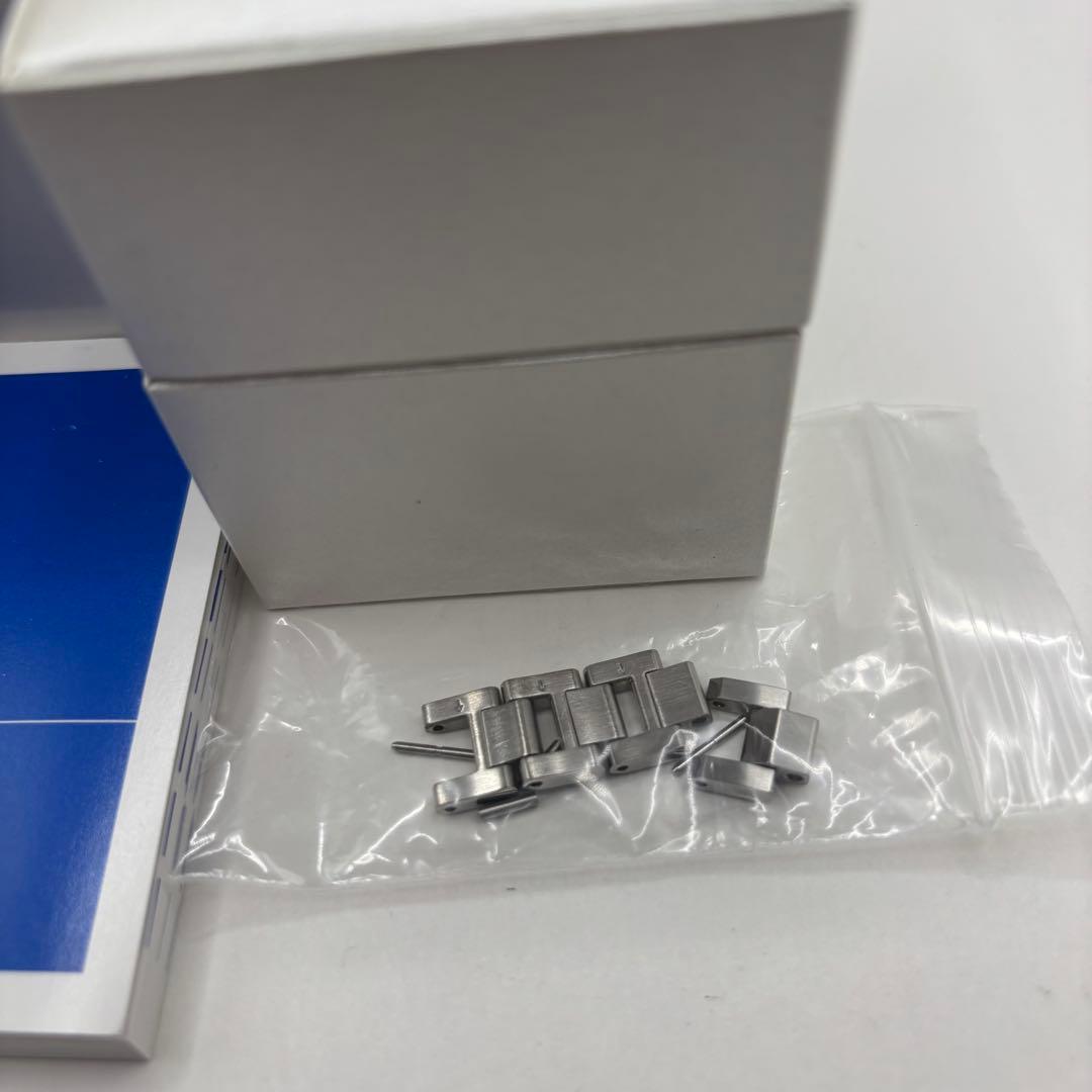 稼働品☆電波ソーラー☆箱付　SEIKOセイコールキア　トノー型　レディース腕時計