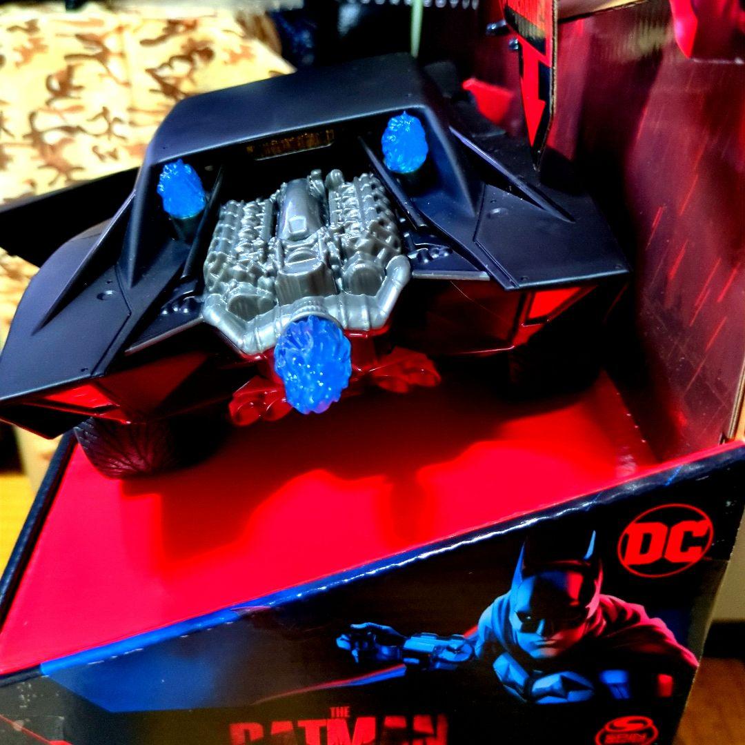 THE BATMAN　／♦ バットモービル 【新品／未使用】
