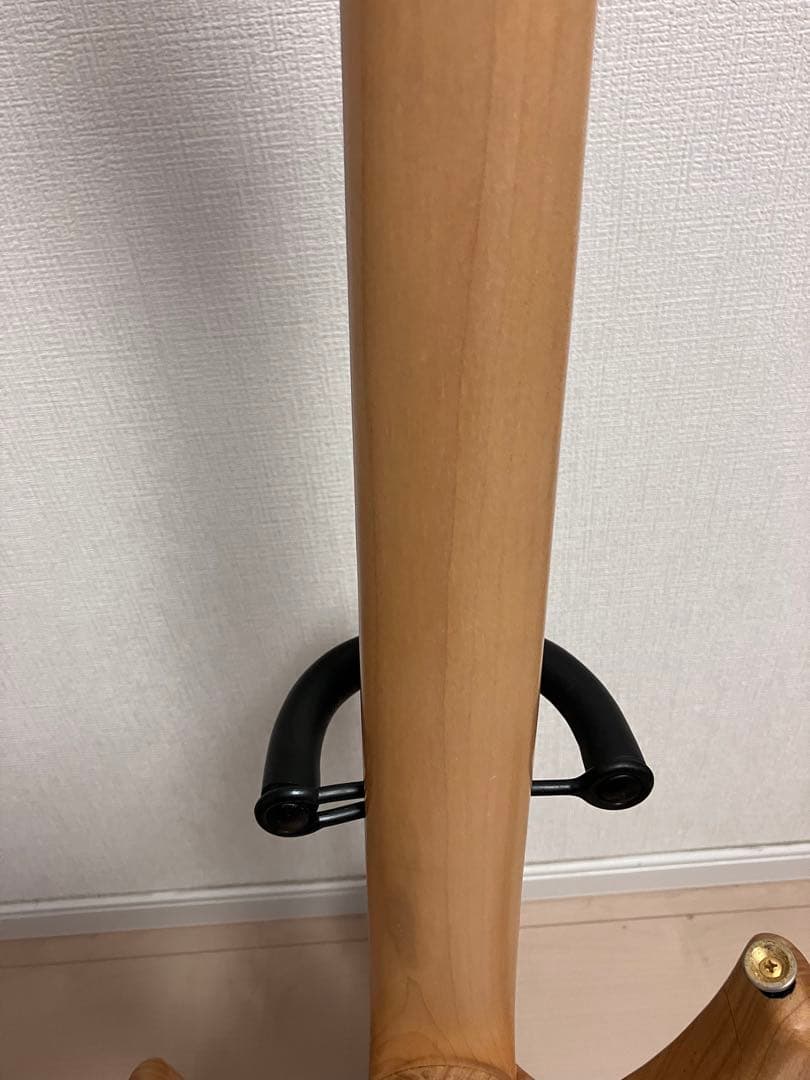 Grover Jackson■エレキベース■ナチュラル　ウッド