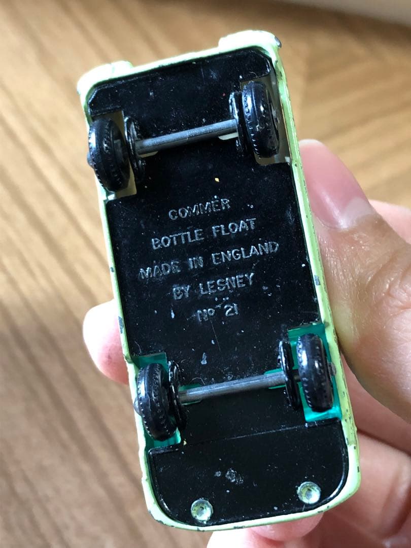 NO. 21 ミルク運搬車　matchbox レズニー