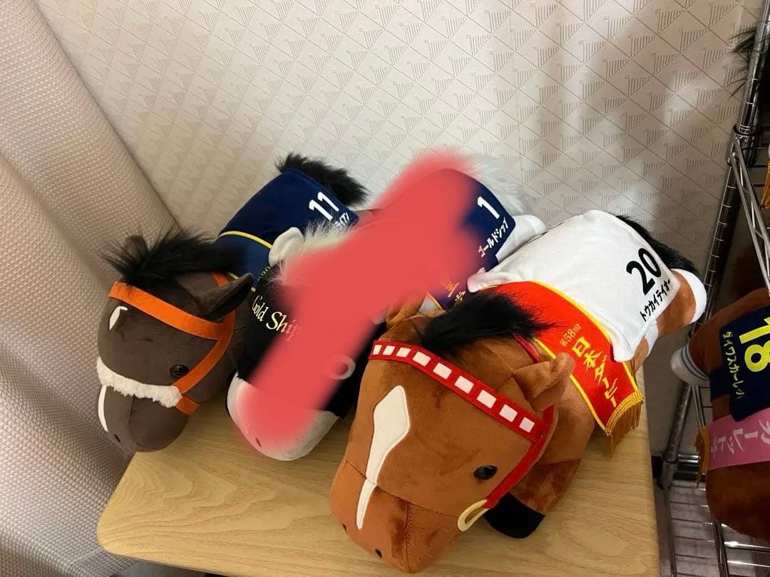 サラブレッドコレクション 寝そべり