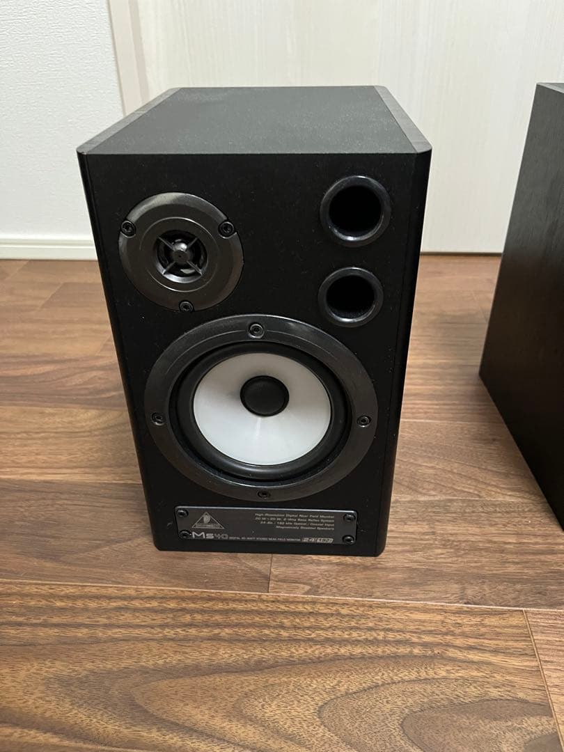 BEHRINGER　ベリンガー　MS40　パワードモニタースピーカー