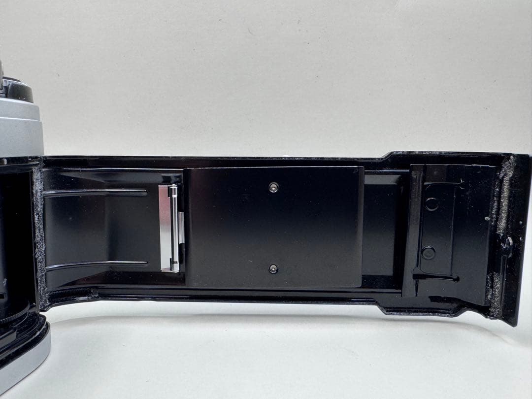 フィルムカメラ Canon AE-1 / FD 28mm f2.8 S.C.