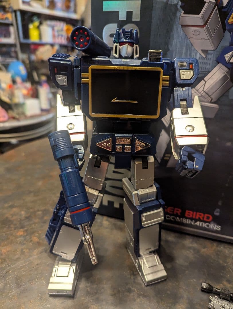 非正規　サウンドウェーブ　トランスフォーマー