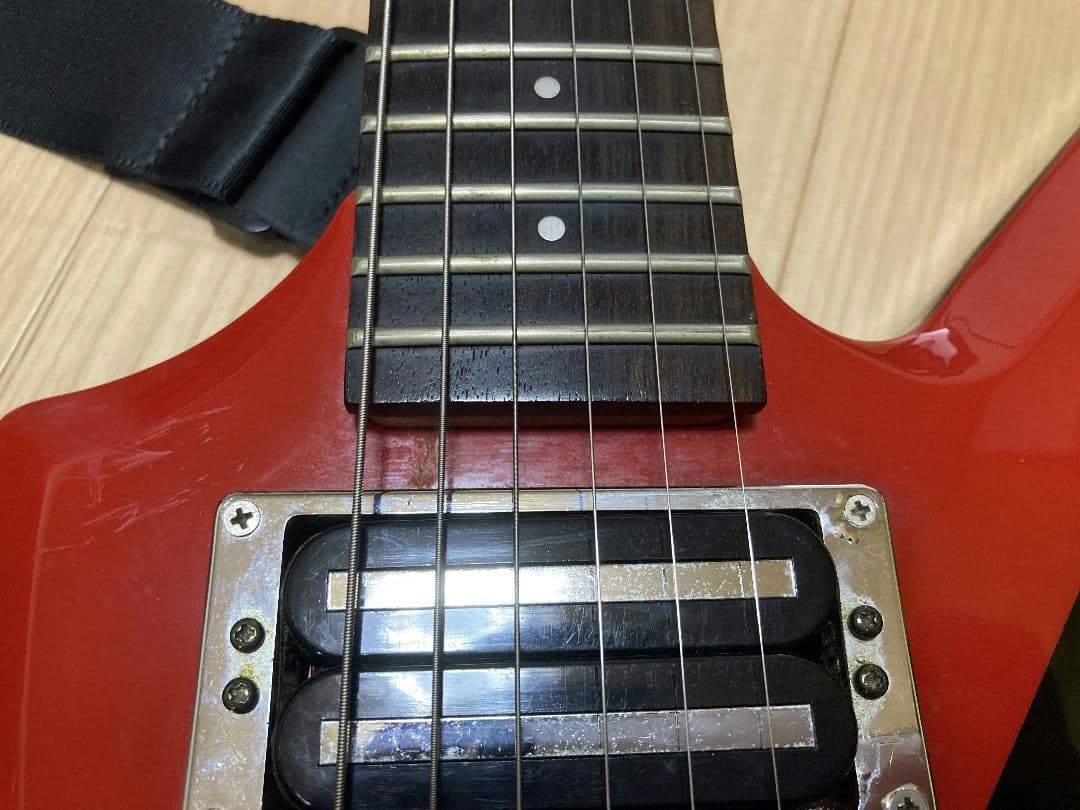 ARIA PRO II ZZ DELUXE エレキギター ブラック/レッド