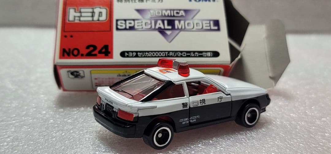 【 全国送料無料 】未使用！セリカ パトカー 警視庁 「 トミカ 」