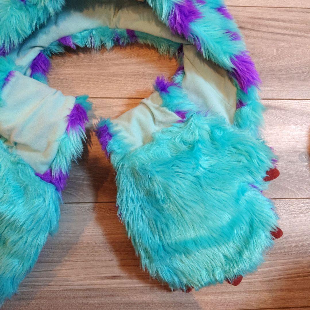 ディズニー　モンスターズインク　サリー　マフラーキャップ　ファンキャップ