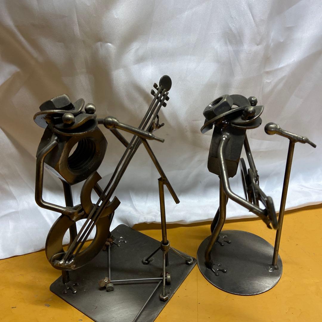 ナツトをモチーフとしたバンド