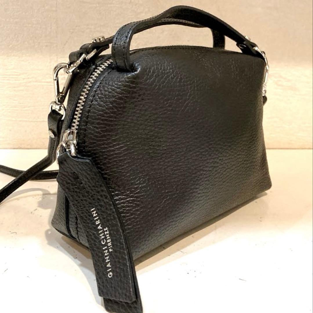 【美品】GIANNI CHIARINI アリファ S ショルダーバッグ　黒
