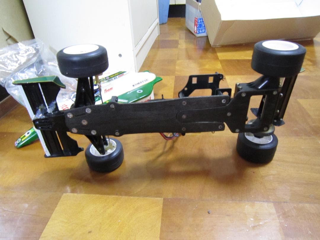 1/10 タミヤ　ラジコンカー　早い者勝ち　ロータス 送料込み　レーシングカー