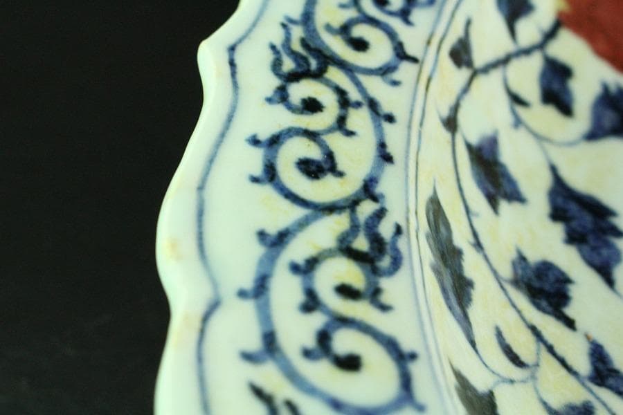 中国美術 青花 紅 纏枝蓮花麒麟鳳紋 皿(K-A836)