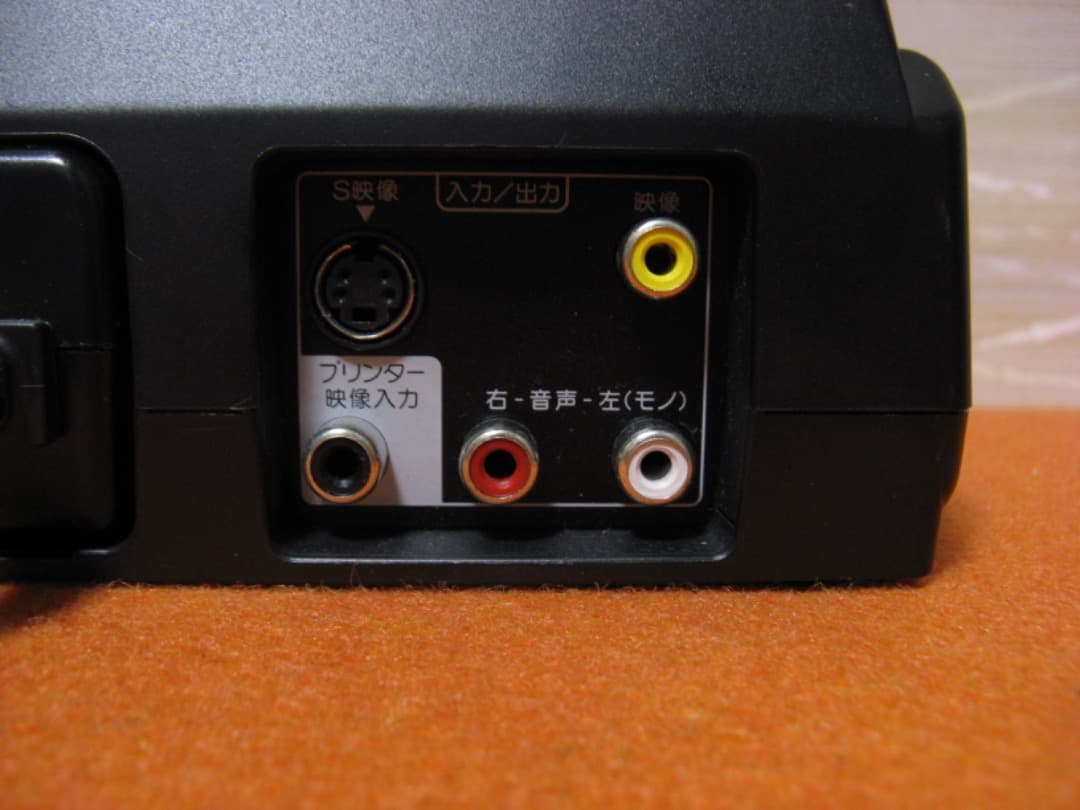 動作OK❗️☆シャープの液晶Hi8/8ミリビデオカメラ・VL-HL50