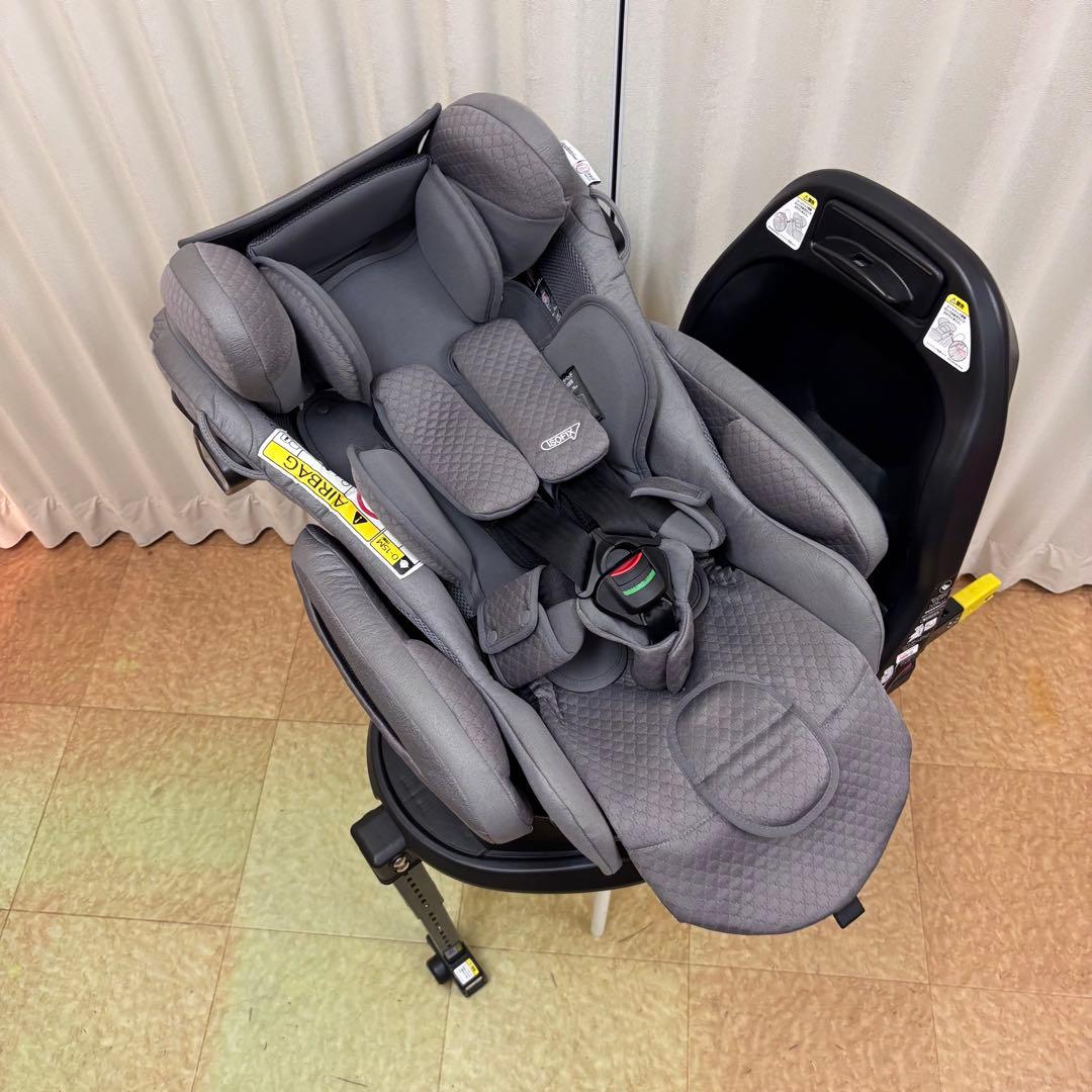 アップリカ　フラディア　グロウ　ISOFIX　プレミアム　360°セーフティ