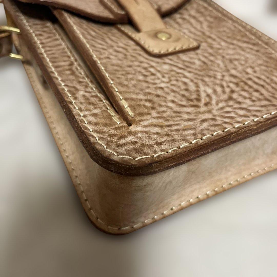 【極美品】HERZ ヘルツ　アラスカ　キャメル　お散歩ショルダーM 限定革