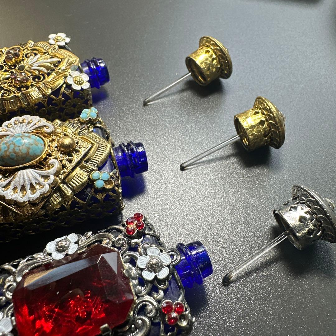 【専用価格】チェコガラス　ボヘミアン　ガラス　香水瓶　3点セット