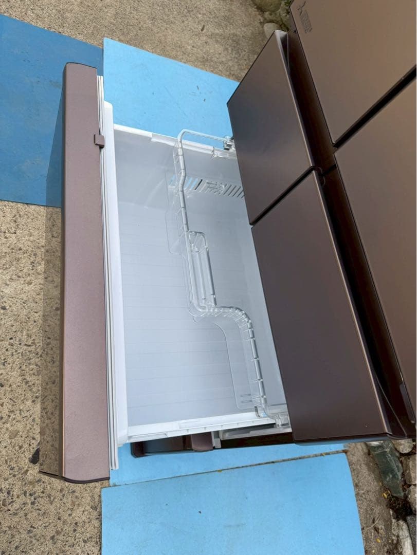 【三菱 2022年製・547L】6ドア冷蔵庫 MR-WZ55H-XT 高級