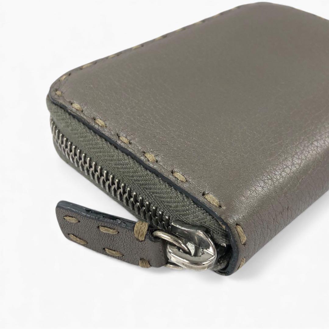 FENDI フェンディ セレリア レザー ケース 小銭入れ シルバー系