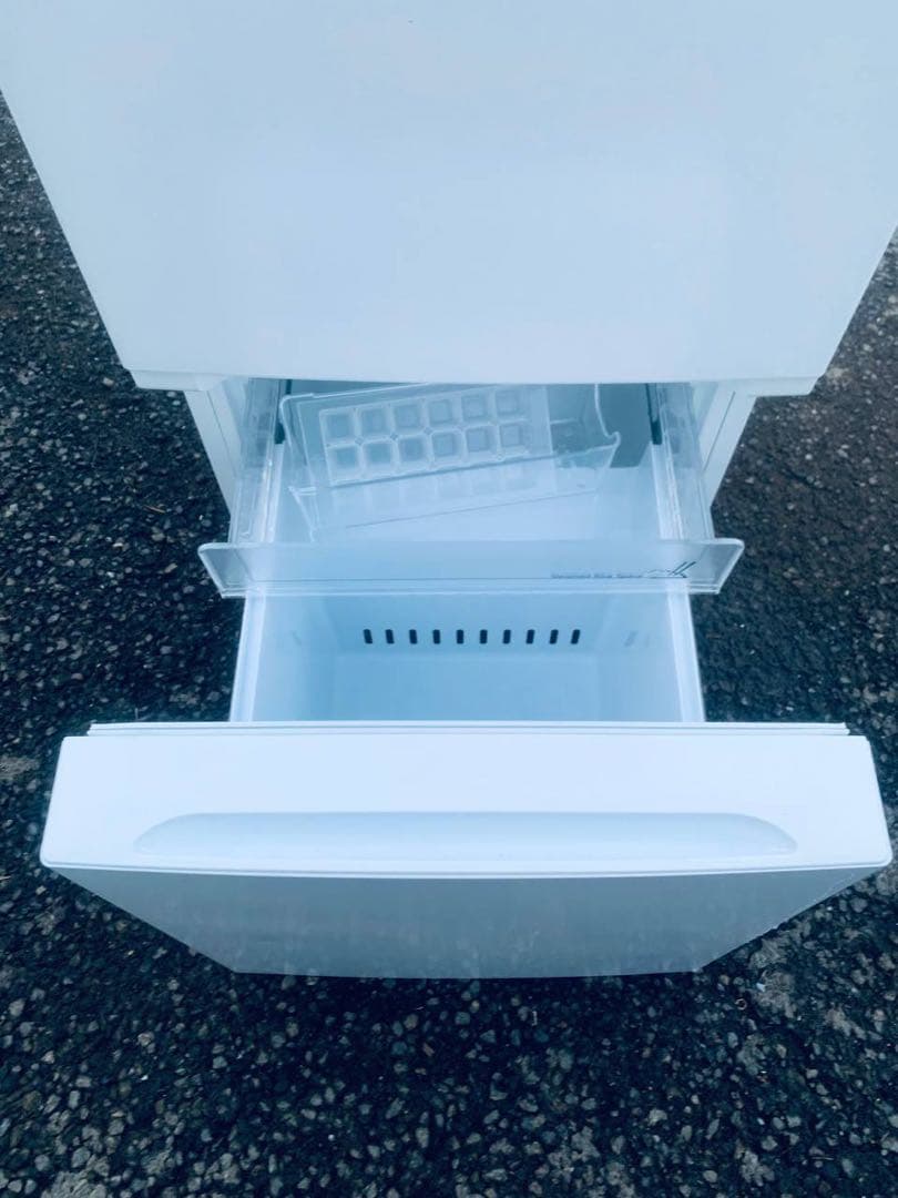 ✅ヤマダ電機ノンフロン冷凍冷蔵庫✅ ✅YRZ-F15G1✅送料設置無料