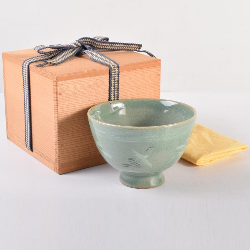 豆　一玉作　高麗青磁　象嵌雲鶴文　茶碗　共箱　C　7143