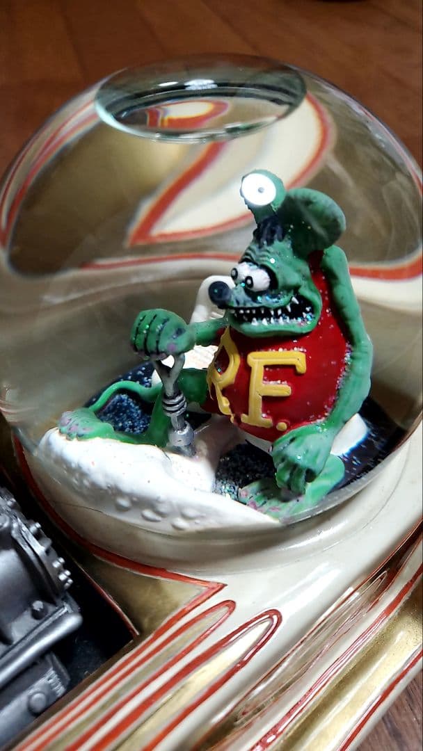 激レア！！RATFINK ラットフィンク スノードーム ホットロッド 2006