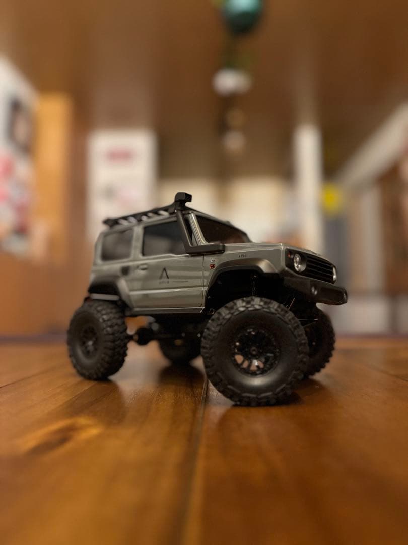 【値下げ中】京商 ミニッツ4×4 アピオジムニー