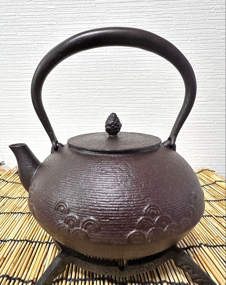 未使用品、供箱付　岩手県奥州水沢幸工芸　現代の名工 佐藤勝久造　丸平型糸目波文