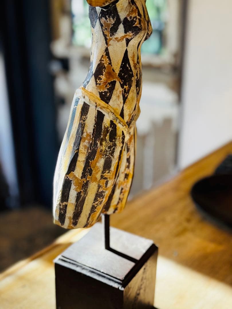 前川秀樹　像刻　2011年